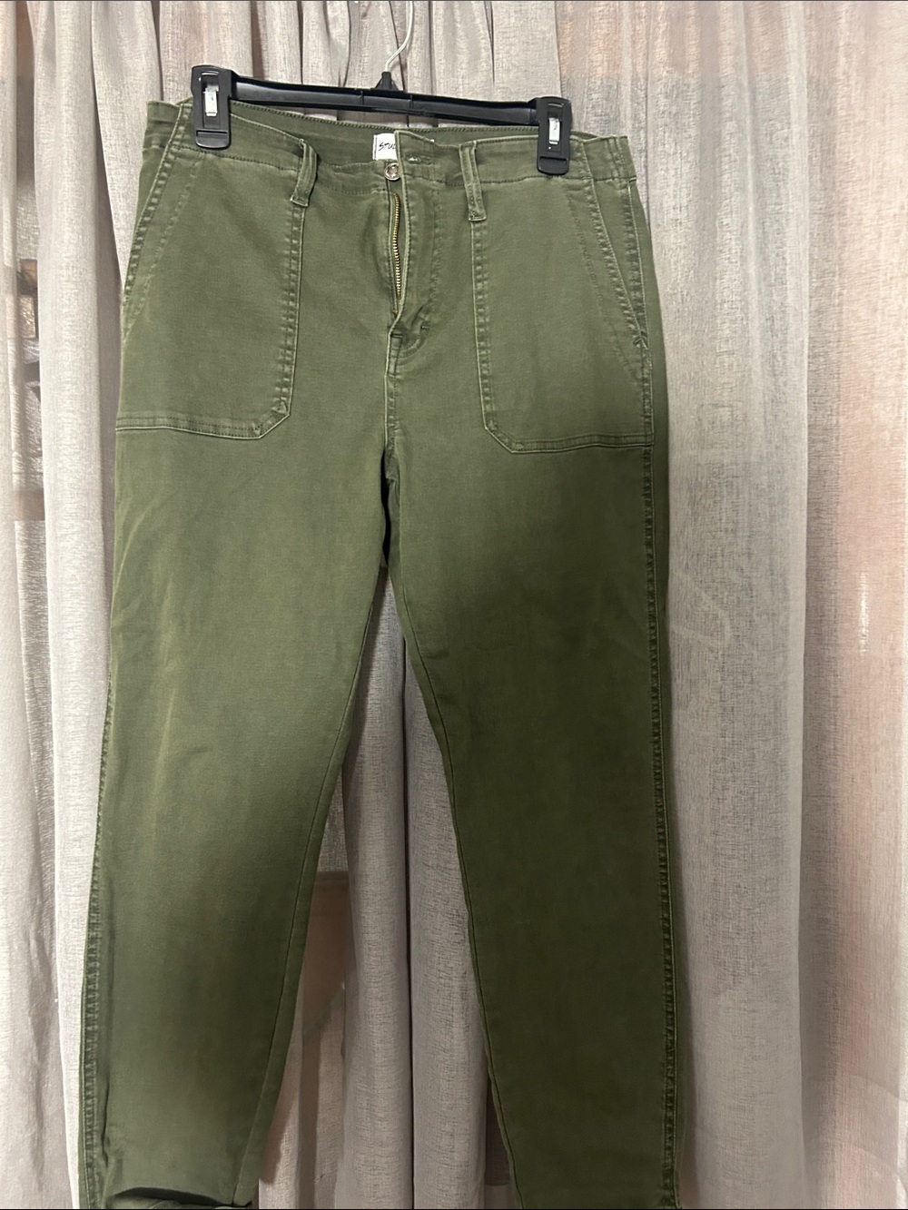 Studio Olive Green Cargo Pants